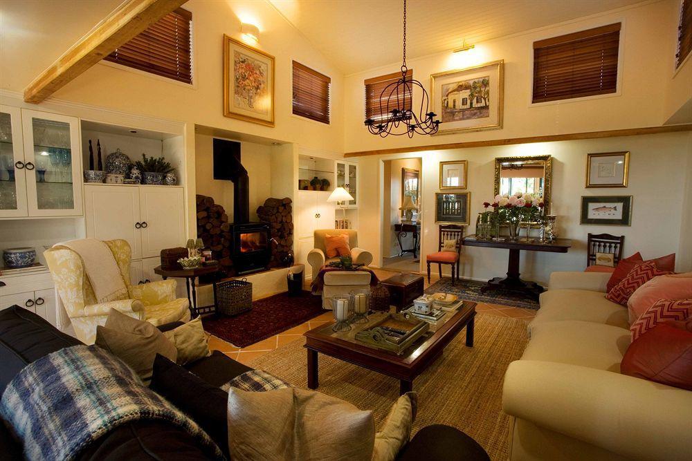 Arabella Guesthouse อเล็กซันดรา เฮดแลนด์ ภายนอก รูปภาพ